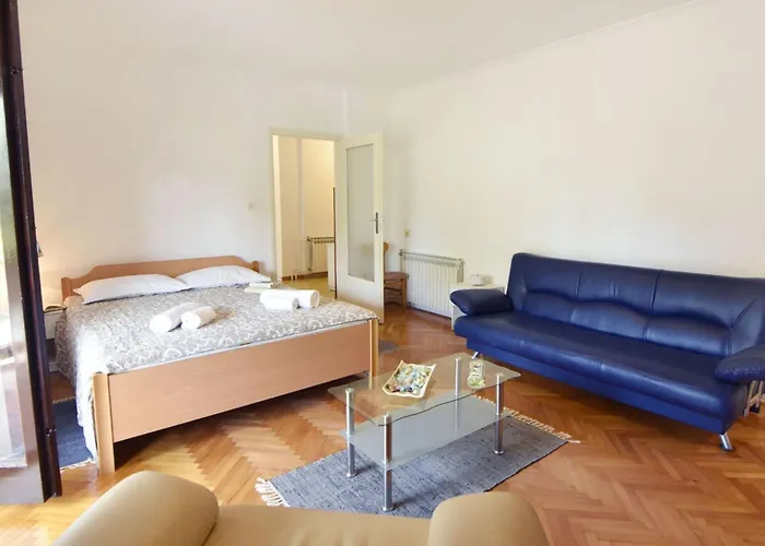 Elizabeta By Interhome Appartement