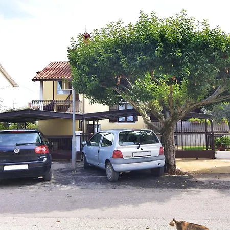 Elizabeta By Interhome Apartman