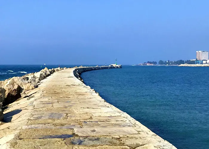 Elizabeta By Interhome *